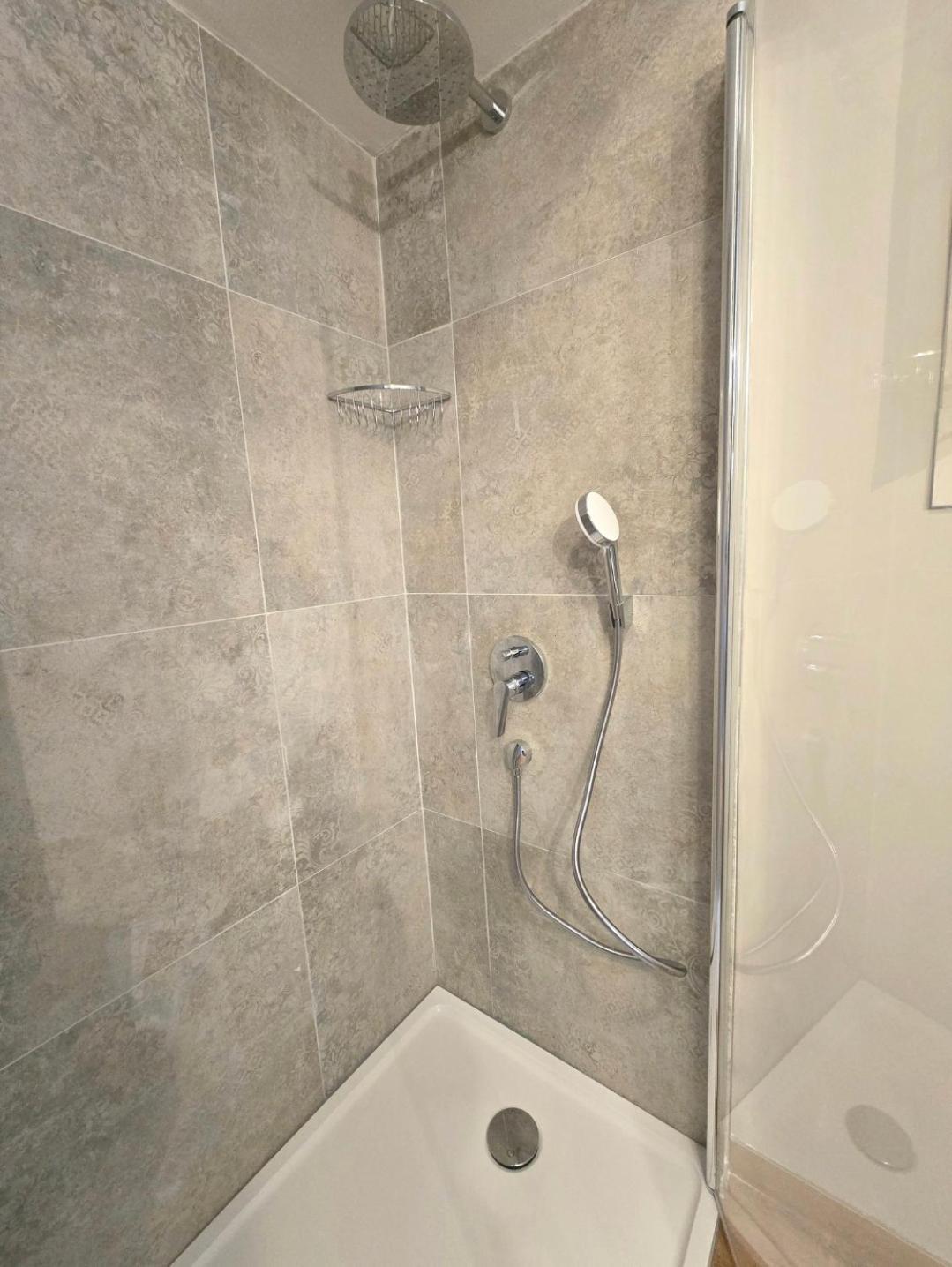 Apartments Suzy Сплит Экстерьер фото